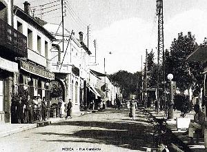 1286- Medea- Rue Gambetta